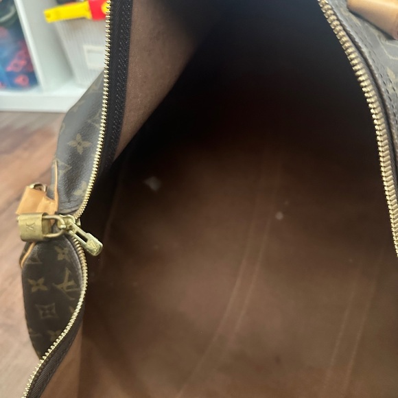 Louis Vuitton Keepall 55 - Picture 15 of 16